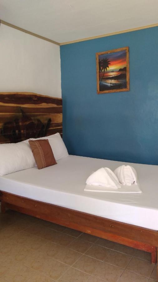 Summer Homes Beach Resort And Cottages Palawan Barton Экстерьер фото