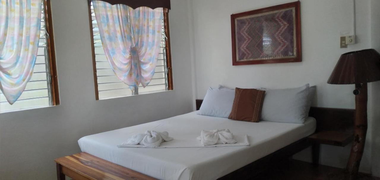 Summer Homes Beach Resort And Cottages Palawan Barton Экстерьер фото