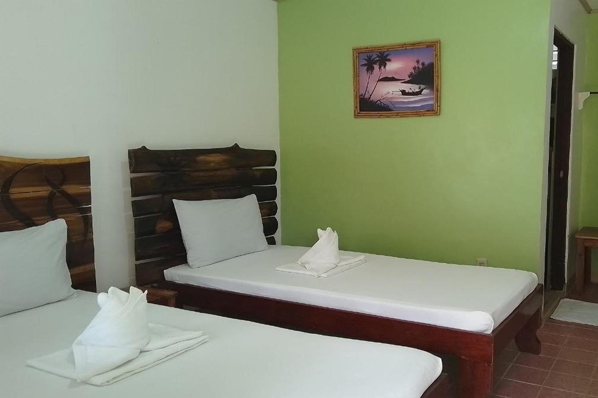 Summer Homes Beach Resort And Cottages Palawan Barton Экстерьер фото